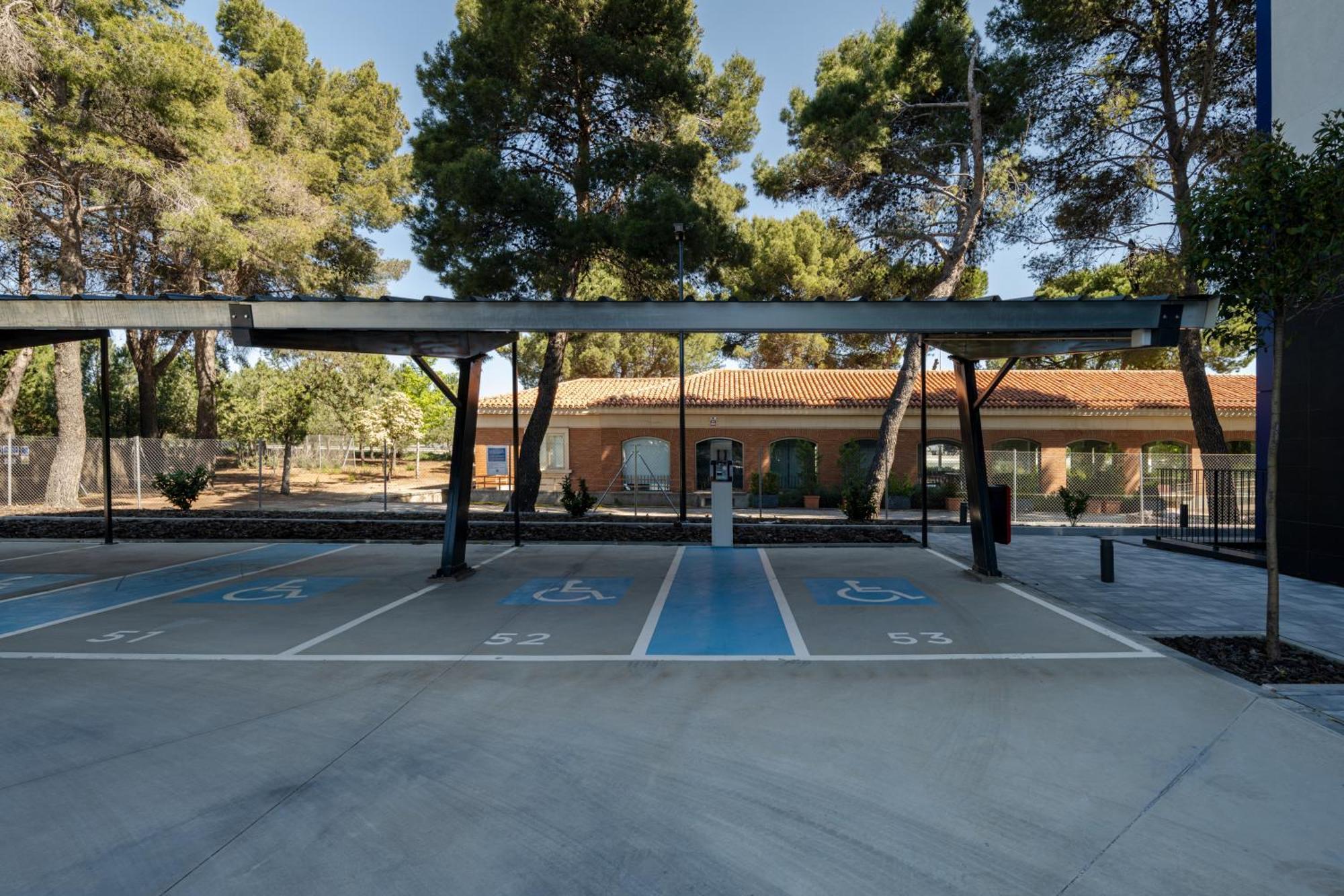 Ibis Budget Madrid Aeropuerto Εξωτερικό φωτογραφία