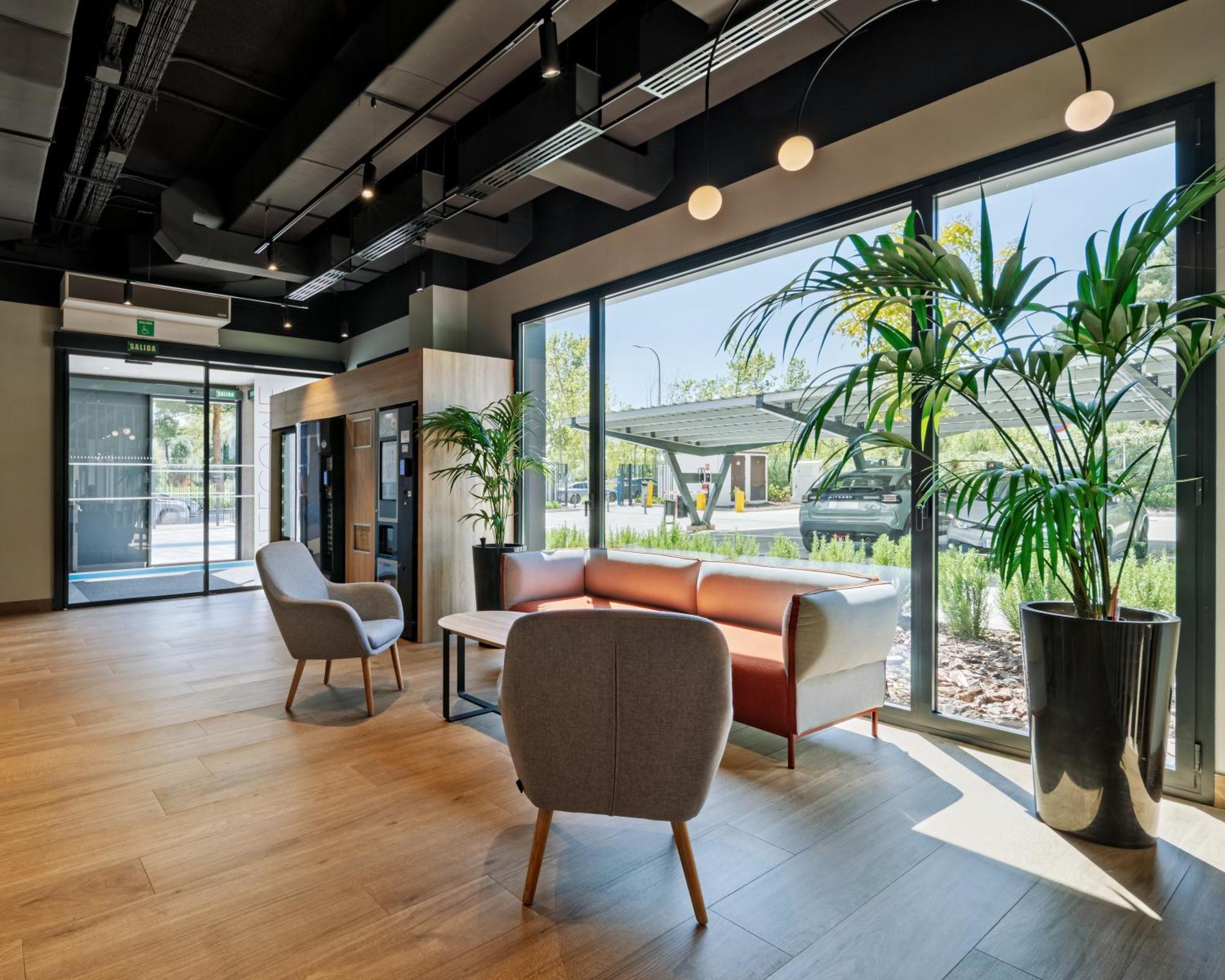 Ibis Budget Madrid Aeropuerto Εξωτερικό φωτογραφία