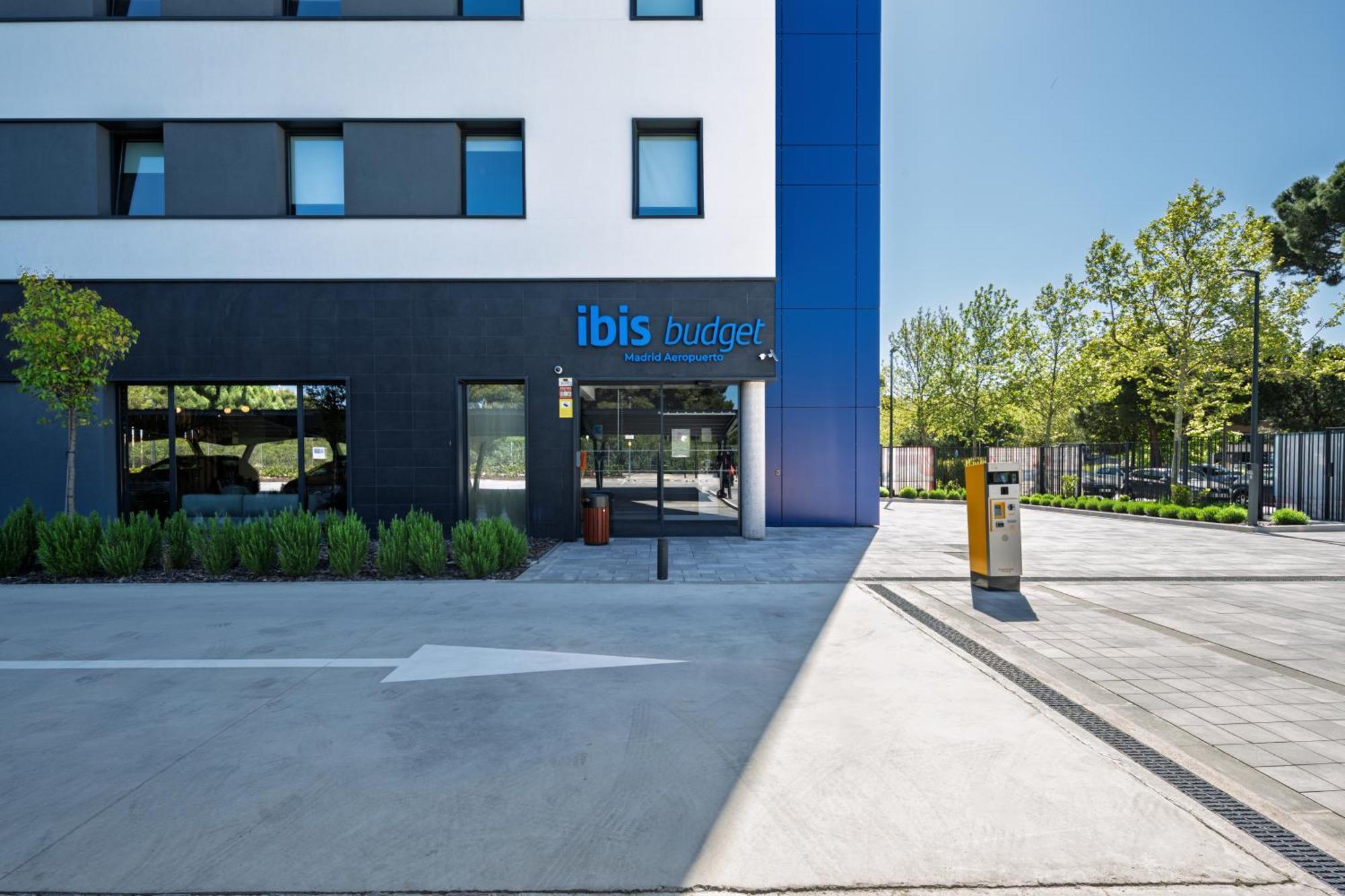 Ibis Budget Madrid Aeropuerto Εξωτερικό φωτογραφία