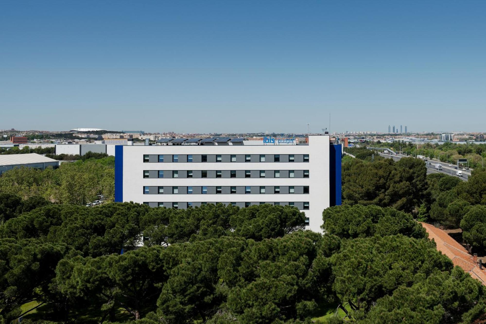 Ibis Budget Madrid Aeropuerto Εξωτερικό φωτογραφία